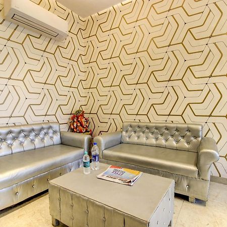 Super Townhouse Oak Aurelia Grand Hotel Lucknow Exterior foto